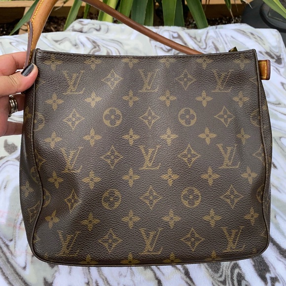 Louis Vuitton Handbags - SOLD-Authentic Louis Vuitton Shoulder Bag Loopin